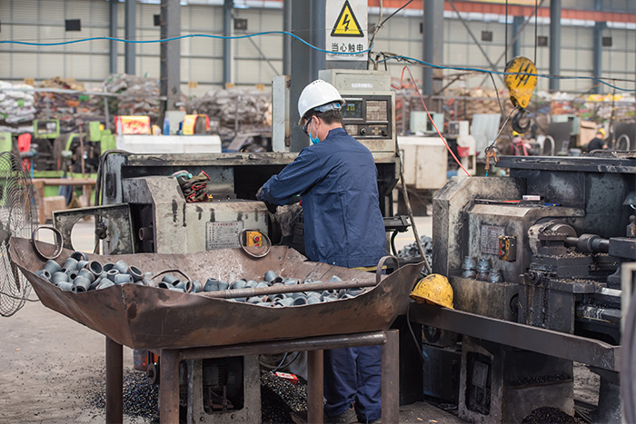 荥阳网架锥头车间